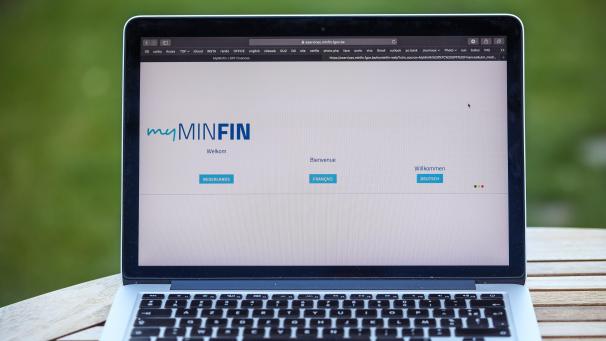 <p>Bei Tax-on-Web, MyMinfin und anderen Online-Staatsdiensten kann man sich künftig auf Tablets und Smartphone auch mit der Identitäts-App Itsme anmelden – als Alternative zum elektronischen Personalausweis.</p>