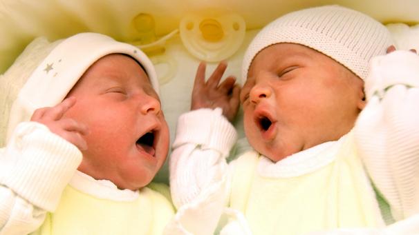 <p>Kündigt sich Nachwuchs an, stellen sich werdende Eltern unweigerlich die Frage nach dem perfekten Vornamen.</p>