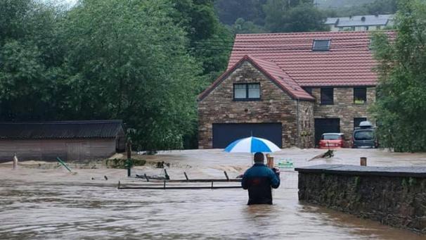 <p>Land unter in Theux: In der Gemeinde herrschte am Mittwoch Ausnahmezustand.</p>