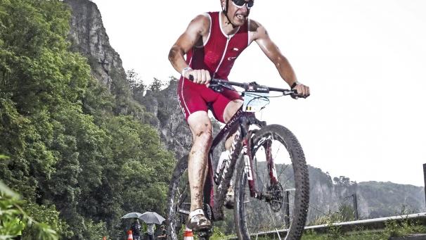 <p>Erfolgreicher XTerra-Wettbewerb für Michael Kirch</p>