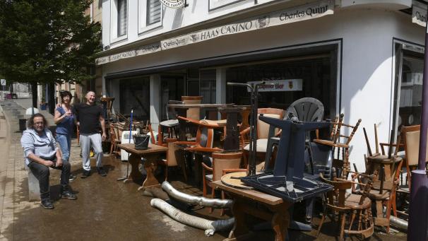 <p>Aufräumarbeiten am Samstag in der Eupener Unterstadt</p>