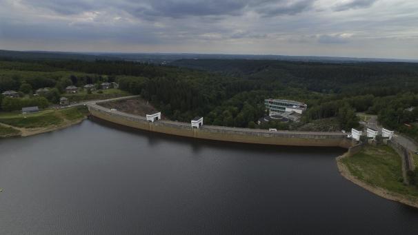 <p>Blick auf die Eupener Wesertalsperre</p>