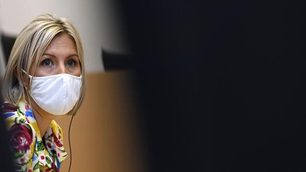 <p>Im Kreuzfeuer: Ludivine Dedonder.</p>