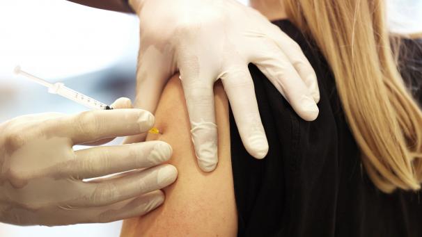 <p>Seitens der DG erhalten 3.500 Jugendliche im Alter von 12 bis 15 Jahren eines Impfeinladung.</p>