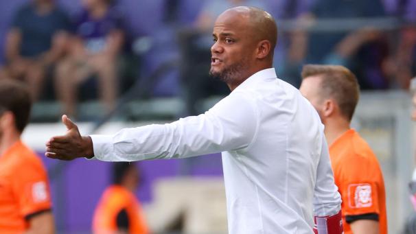 <p>„Ich suche keine Entschuldigung, es ist unmöglich für mich, diese Niederlage zu rechtfertigen“, schimpfte Anderlecht-Coach Vincent Kompany.</p>