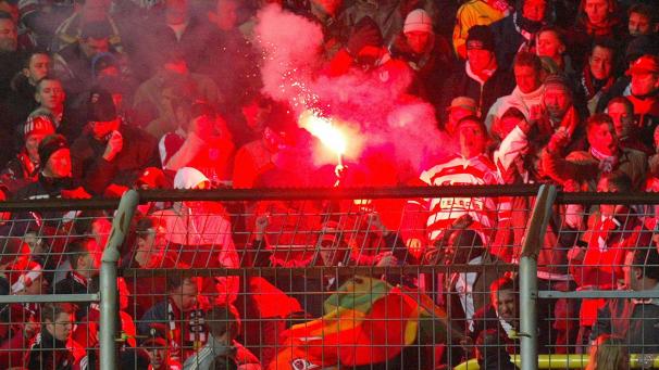 <p>„Wir wollen mit der Illusion aufräumen, dass Pyrotechnik und Atmosphäre untrennbar miteinander verbunden sind.</p>