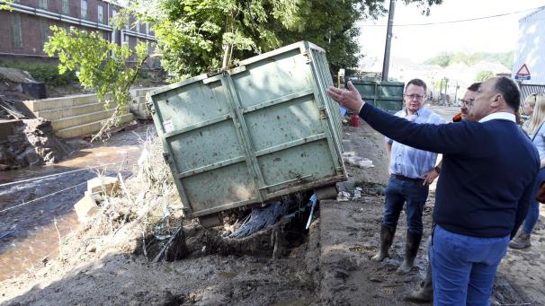 <p>(RS) Besuch Vize-Ministerpräsident Borsus Kabelwerk 20.7.21 (24)</p>