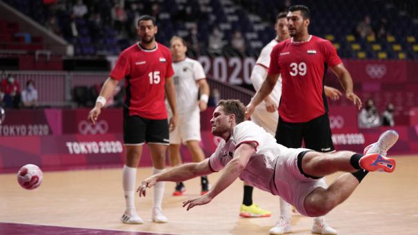 <p>Johannes Golla und die DHB-Sieben schaffte es nicht ins Halbfinale.</p>