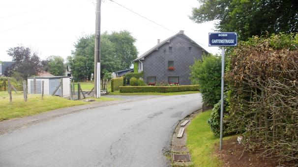 <p>In der kommenden Woche beginnen in der Gemeinde Amel die ordentlichen Straßenunterhaltsarbeiten. In diesem Jahr wurde u.a. die Gartenstraße in Born in das betreffende Programm aufgenommen.</p>