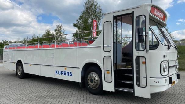 <p>Mit zwei Bands an Bord wird der „Kultourbus“ am Samstagabend durch die Eupener Innenstadt rollen.</p>