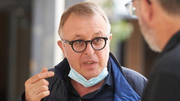 <p>Die Staatsanwaltschaft Koblenz hat ein Ermittlungsverfahren gegen den Landrat des von der Flutkatastrophe besonders betroffenen Landkreises Ahrweiler, Jürgen Pföhler (CDU), eingeleitet.</p>