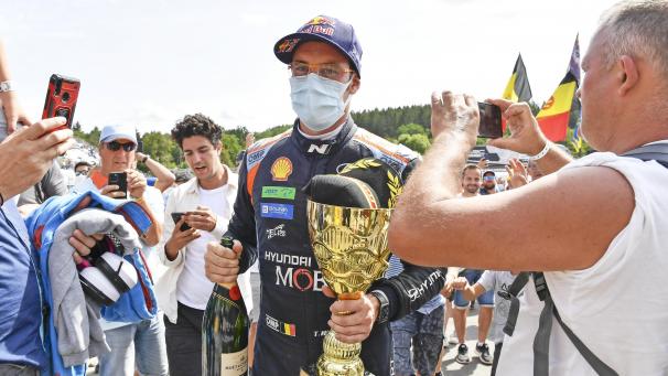 <p>Thierry Neuville</p>