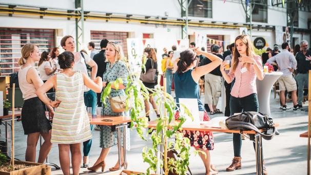 <p>Ende September dreht sich in den Räumlichkeiten von Be-Here alles um das Thema Poesie.</p>