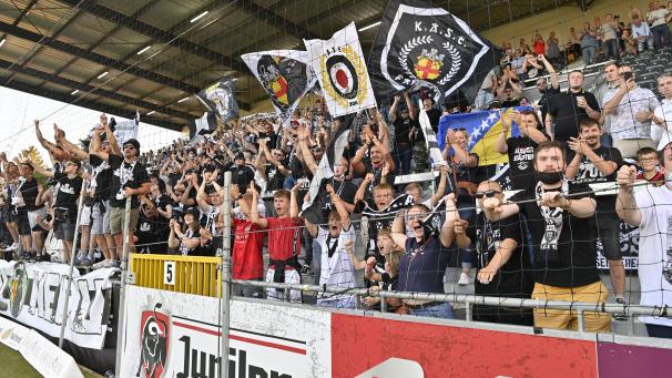 <p>Am letzten Wochenende konnten die Fans der AS Eupen zum ersten Mal seit Monaten wieder im Kehrwegstadion so feiern, wie sie es vor Corona gewohnt waren.</p>