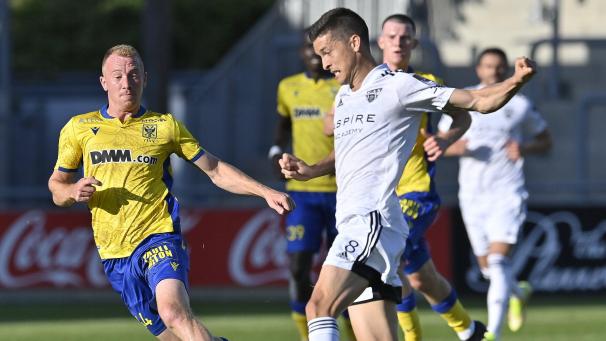 <p>Stef Peeters hat sich noch mehr in den Fokus anderer Vereine gespielt.</p>