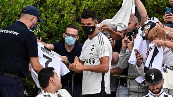 <p>Cristiano Ronaldo ist genervt von den Gerüchten über einen möglichen Abschied von Juventus Turin.</p>