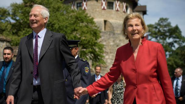 <p>Am Liechtensteiner Staatsfeiertag Mitte August zeigten sich Fürst Hans-Adam II. von und zu Liechtenstein und seine Frau Fürstin Marie noch in bester Verfassung.</p>