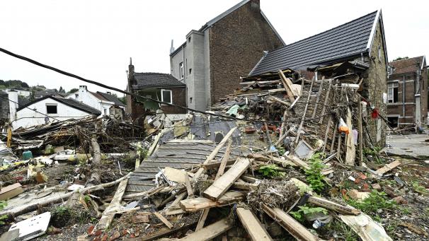 <p>Pepinster, ein Monat nach der Katastrophe.</p>