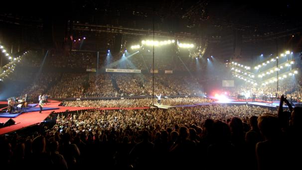 <p>Das war vor Corona: ein vollbesetzter Sportpaleis</p>