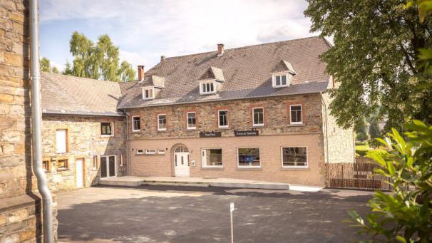 <p>Ferienhäuser bleiben im Trend, hier das Dojo Haus in Recht.</p>