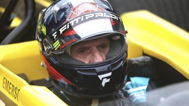 <p>Emerson Fittipaldi im Fahrerlager in Spa-Francorchamps.</p>