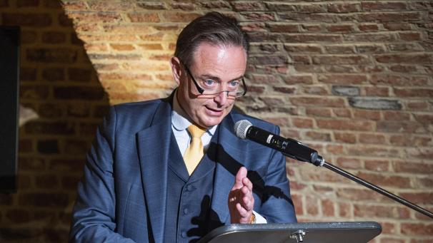 <p>Der N-VA-Vorsitzende Bart De Wever ist nicht mit der Corona-Politik der Föderalregierung einverstanden.</p>