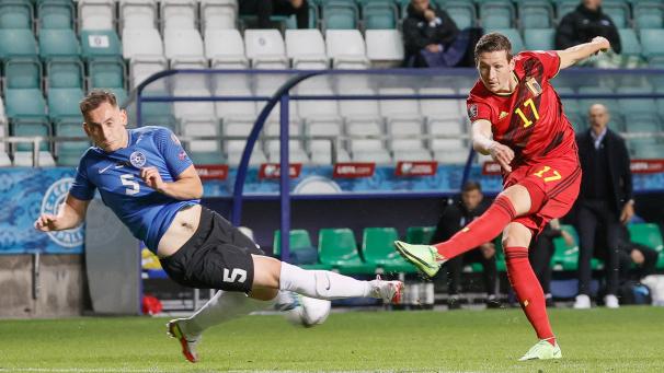 <p>Hans Vanaken (rechts) belohnte sich mit einem Tor und einer Vorlage.</p>