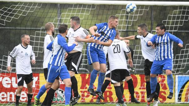 <p>Eine Aufnahme vom Dezember 2019: „Trois-Ponts ist so etwas wie unser Angstgegner“, warnt St.Viths Präsident Udo Theodor.</p>