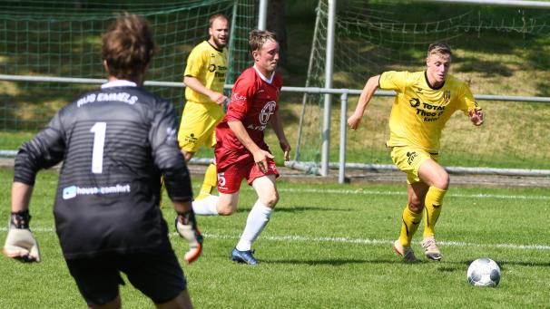 <p>Damon Willems (rechts) besorgte den Walhorner Sieg.</p>