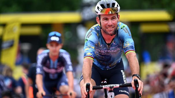 <p>Weiter im Sattel: Mark Cavendish setzt seine Karriere noch ein Jahr lang fort.</p>