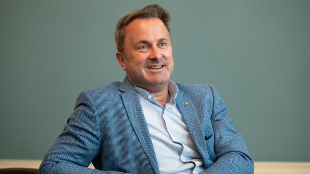 <p>Xavier Bettel spricht in einem Interview im Staatsministerium. Er ist seit Ende des Jahres 2013 Premierminister in Luxemburg und will nach der Parlamentswahl im Herbst 2023 gerne in eine dritte Amtszeit gehen.</p>