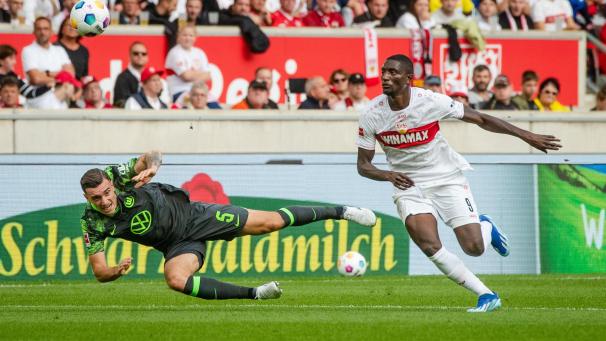 <p>Unglaublicher Lauf: Stuttgarts Serhou Guirassyerzielte alle drei Treffer zum Stuttgarter 3:1-Sieg über den VfL Wolfsburg.</p>