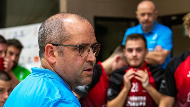 <p>Bruno Thevissen musste auf einige Stammkräfte verzichten.</p>