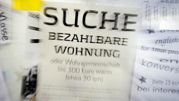 <p>Dass Belgien den erschwinglichsten Wohnungsmarkt hat, dürfte vor allem junge Menschen überraschen, die ohne die finanzielle Unterstützung der Eltern vor allem in Städten auf Wohnungssuche gehen müssen.</p>