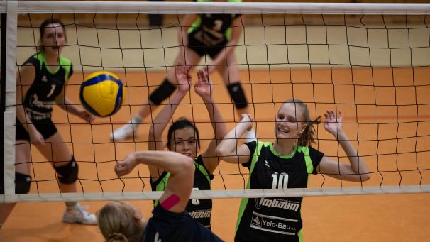 <p>Drei Spiele, drei Siege. Die Lommersweiler Frauen haben gut Lachen.</p>