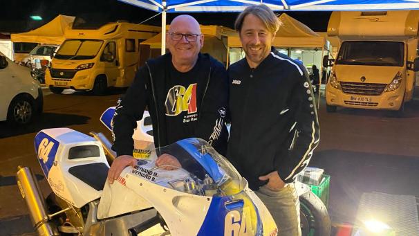 <p>Bruno und Michael Weynand (rechts) in Magny-Cours</p>