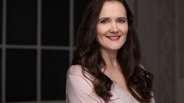 <p>Vor 25 Jahren gastierte die damals gerade 24-jährige Sophie Karthäuser im Rahmen des OstbelgienFestivals in Schloss Libermé (Kettenis). Seitdem hat sich im Leben der Sopranistin aus Bellevaux viel getan.</p>