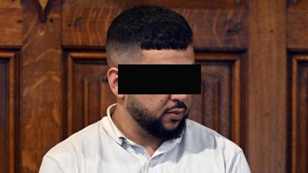 <p>Omar Ettaleb ist derzeit auf der Flucht.</p>