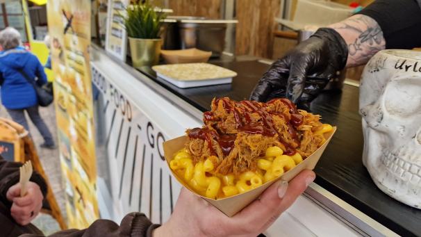 <p>Ausgefallene Kreationen und Spezialitäten aus aller Welt – dafür stehen Streetfood-Märkte.</p>