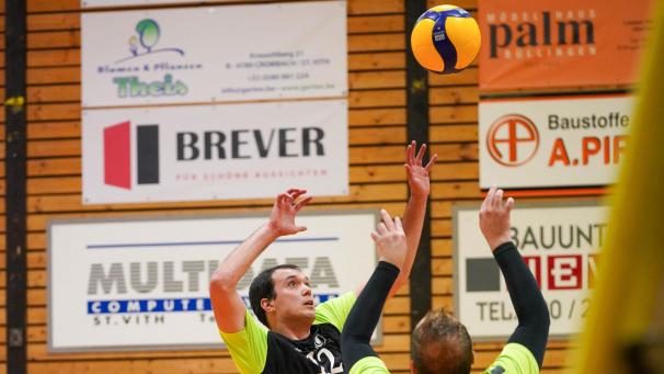 <p>Volle Konzentration auf den ersten Saisonsieg: die Lommersweiler Herren.</p>