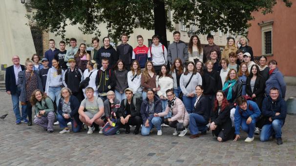 <p>Zum zweiten Mal kamen Schüler der Bischöflichen Schule, aus den Niederlanden, Deutschland und Polen zusammen, um über das Thema Menschenrechte auszutauschen.</p>