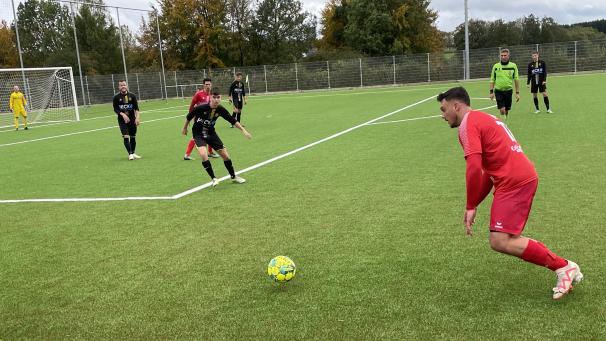 <p>Bütgenbach gerät gegen Recht ordentlich unter die Räder.</p>