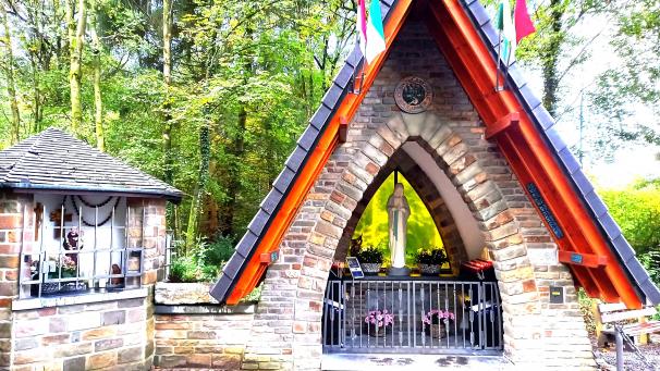 <p>Die beliebte Gebetsstätte ist nach dem Brand wiederaufgebaut worden.</p>