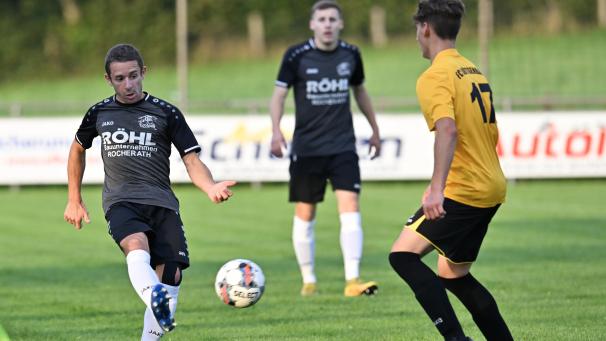 <p>Der Rocherather Matchwinner gegen Emmels: Hattricker Stefan Bongard.</p>