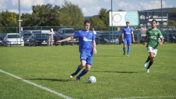 <p>Nur noch drei Punkte trennen Ben Neumann und die Eupener von der Tabellenspitze.</p>