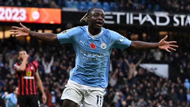 <p>Matchwinner: Jérémy Doku überragt beim 6:1-Sieg von Manchester City gegen Bournemouth mit einem Tor und vier Vorlagen.</p>