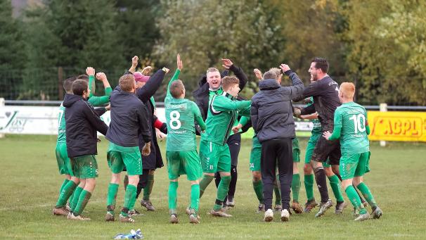<p>Im Zehn-Minuten-Takt setzte Büllingen Elsenborn schachmatt und feierte den zweiten Sieg in Folge.</p>