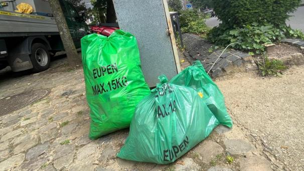 <p>SymbolbildMuellHeinz</p>