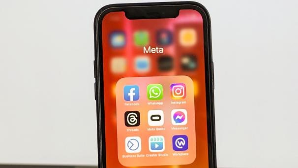 <p>Facebook, WhatsApp, Instagram, ThreadsoderMeta Oculus: Meta entwickelt Technologien, durch die die Menschen mit anderen in Kontakt bleiben, Communitys finden und Unternehmen aufbauen können.</p>