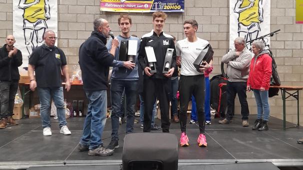 <p>Das Podium der Männer mit Vincent Castermans (Dritter), Sieger Antoine Reul und Brice Degey (Zweiter)</p>